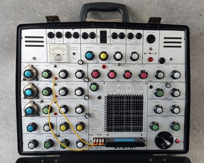 Ems-Synthi AKS